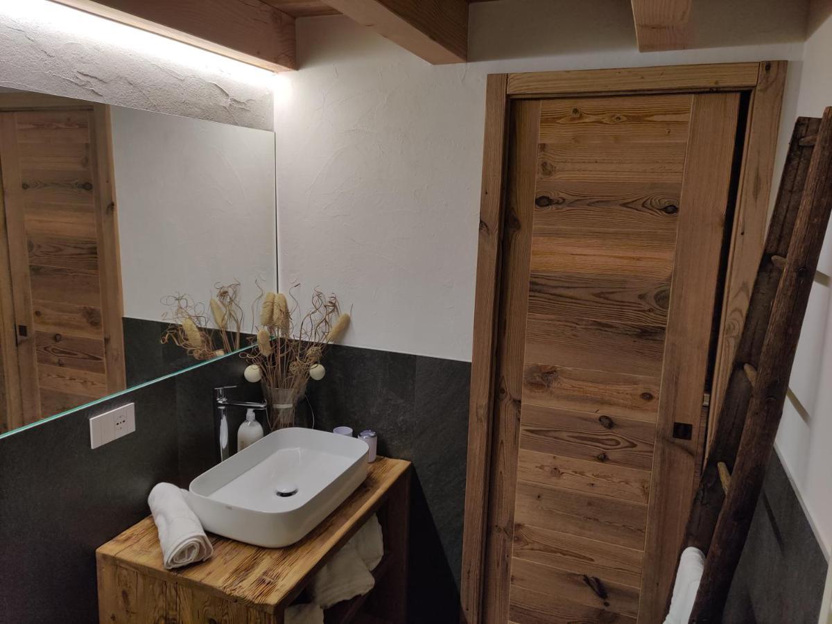 Au Fond Du Bourg Apartamento Aosta Exterior foto
