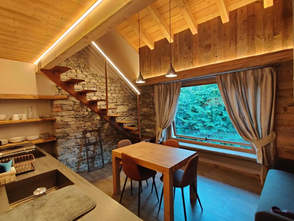 Au Fond Du Bourg Apartamento Aosta Exterior foto